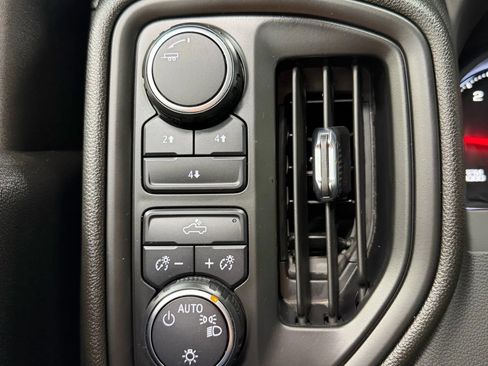 Used 2024 Chevrolet Silverado 2500 W/T w/ WT Convenience Package image 25