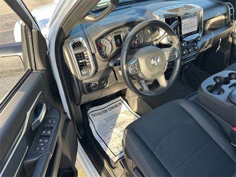 Used 2025 RAM 2500 Big Horn image 26