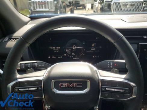 Used 2025 GMC Terrain Elevation AWD/4WD image 20