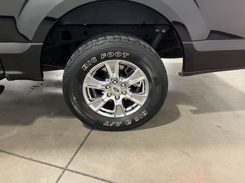 Used 2017 Ford F150 XLT w/ Equipment Group 302A Luxury AWD/4WD image 42