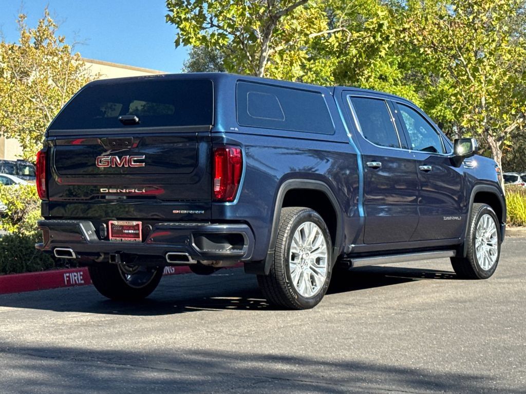 Used 2022 GMC Sierra 1500 Denali w/ Denali Premium Package AWD/4WD image 5