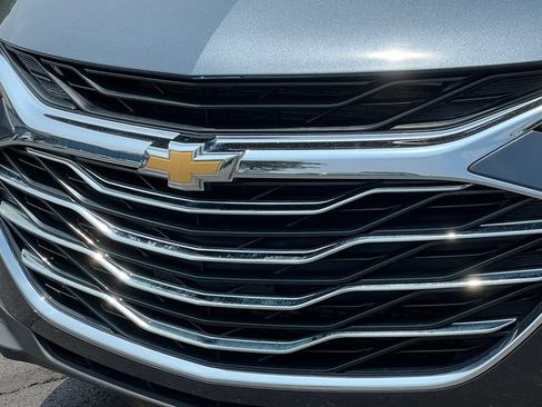 Used 2020 Chevrolet Malibu LT FWD image 36