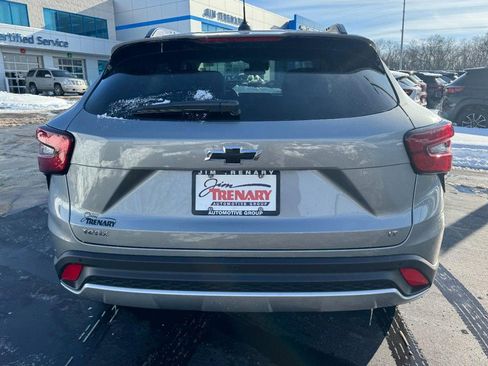 New 2026 Chevrolet Trax LT w/ Driver Confidence Package image 27