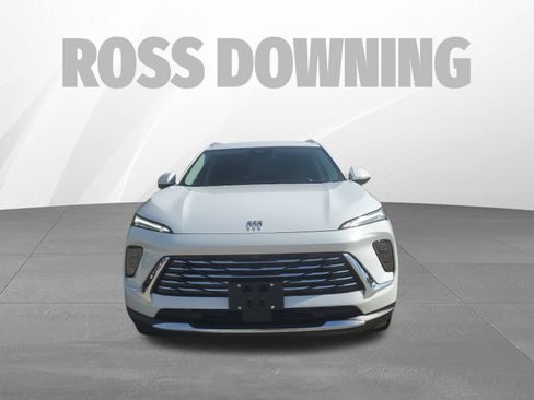 Used 2024 Buick Envision Preferred image 2