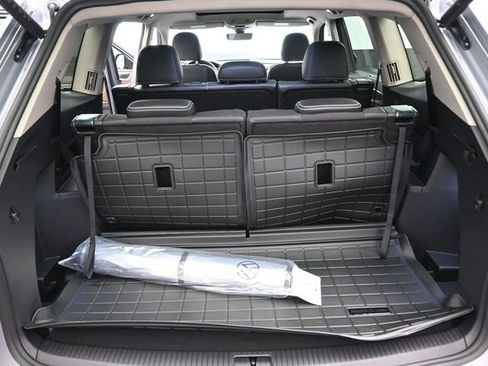 New 2026 Volkswagen Atlas SE image 12