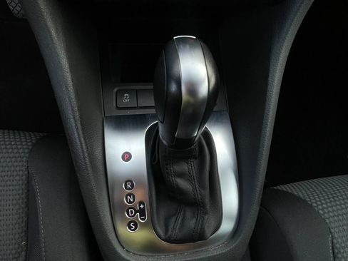 Used 2011 Volkswagen Jetta S FWD image 14