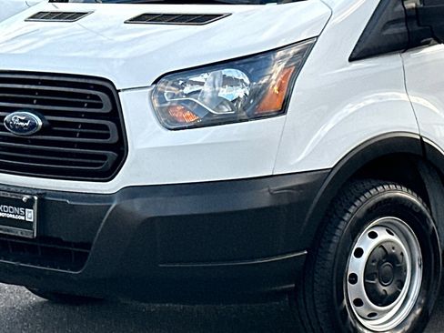 Used 2019 Ford Transit 250 130 Low Roof image 2