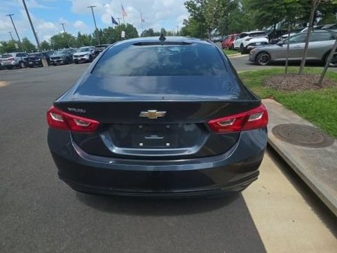 Used 2019 Chevrolet Malibu LS FWD image 16