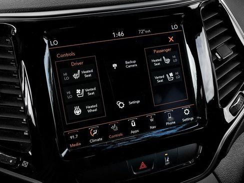 Used 2022 Jeep Cherokee Limited w/ Elite Package image 32