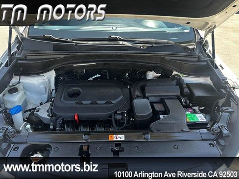 Used 2018 Hyundai Santa Fe Sport AWD/4WD image 22