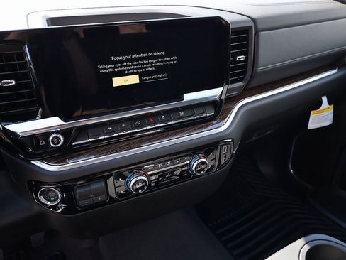 New 2026 GMC Sierra 1500 Elevation image 15