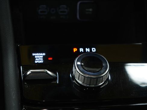 Used 2022 Jeep Grand Cherokee L Limited w/ Trailer Tow Group (B) image 21