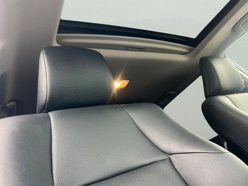 Used 2024 Toyota 4Runner Limited image 22