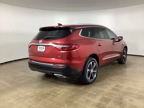 Used 2020 Buick Enclave Essence w/ Sport Touring Edition FWD image 5