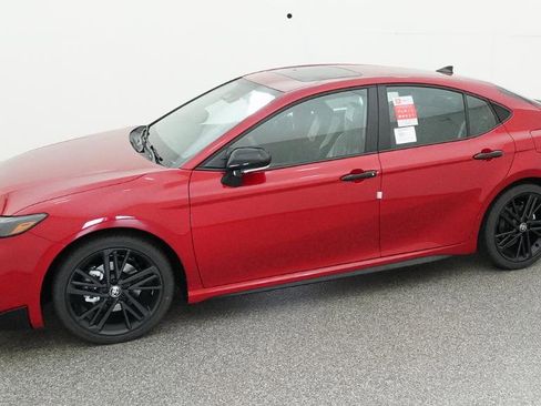 New 2026 Toyota Camry Hybrid image 5