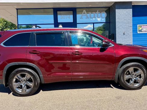 Used 2017 Toyota Highlander Limited Platinum w/ Protection Package #3 AWD/4WD image 2