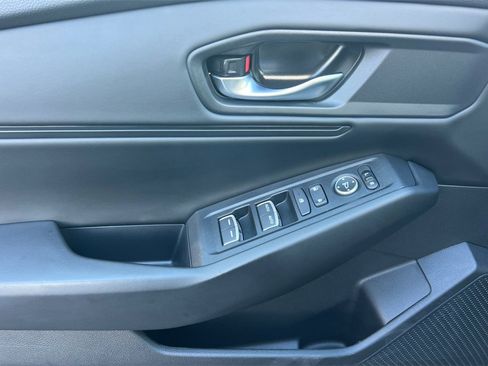 Used 2024 Honda Accord EX image 10