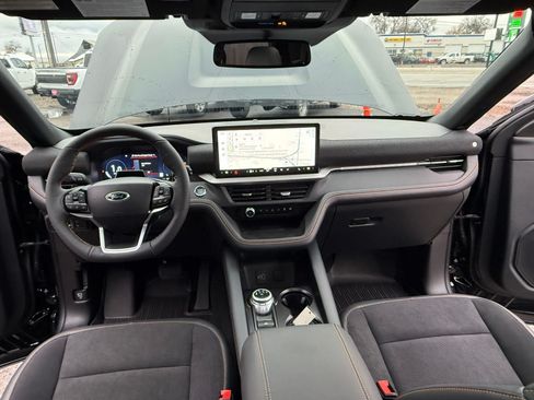 New 2026 Ford Explorer Tremor w/ Tremor Ultimate Package AWD/4WD image 33