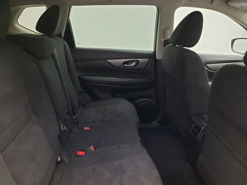 Used 2015 Nissan Rogue SV FWD image 19