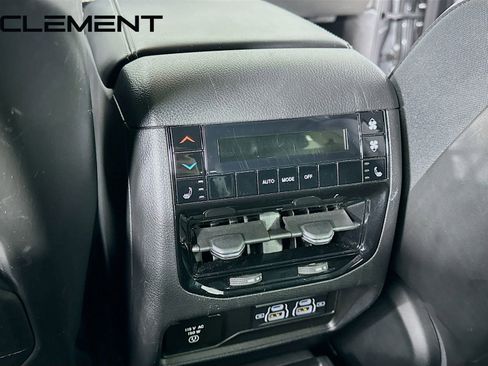 Used 2023 Jeep Grand Cherokee L Limited w/ Trailer Tow Group (B) image 34