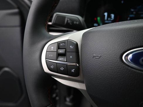 New 2026 Ford Explorer Active image 30