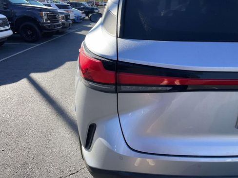 Used 2024 Lexus RX 350 Premium image 20