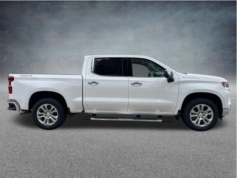 Used 2025 Chevrolet Silverado 1500 LTZ AWD/4WD image 10