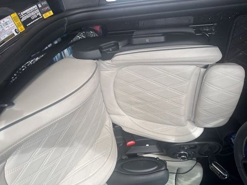 Certified 2023 MINI Cooper SE image 4