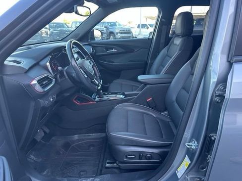 Certified 2023 Chevrolet TrailBlazer RS w/ Technology Package FWD image 16