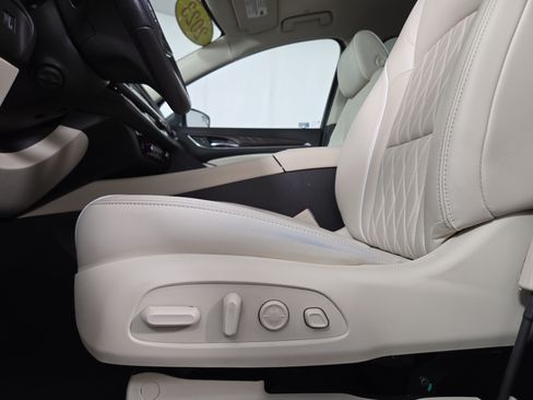 Certified 2023 Buick Enclave Avenir w/ Avenir Technology Package AWD/4WD image 35