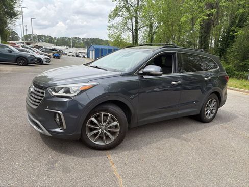 Used 2017 Hyundai Santa Fe SE w/ SE Premium Package 02 image 5