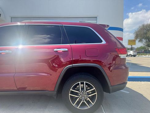 Used 2020 Jeep Grand Cherokee Limited image 22