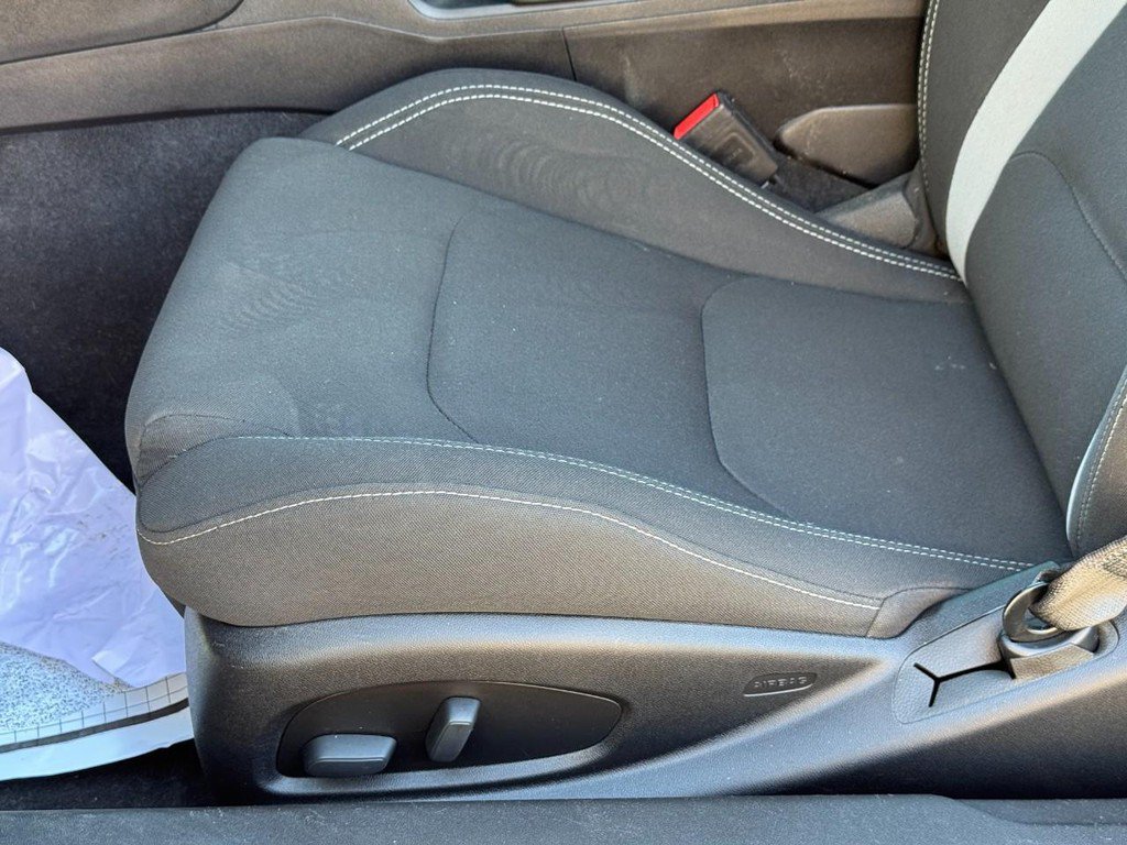 Used 2020 Chevrolet Camaro SS RWD image 22