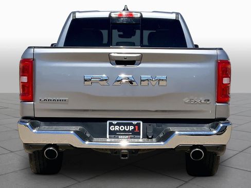 Used 2025 RAM 1500 Laramie AWD/4WD image 5
