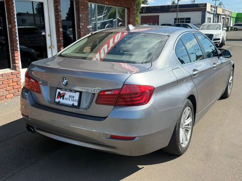 Used 2016 BMW 528i xDrive Sedan AWD/4WD image 3