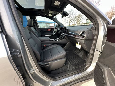 New 2026 Chevrolet Traverse Z71 w/ Driver Confidence Package image 47