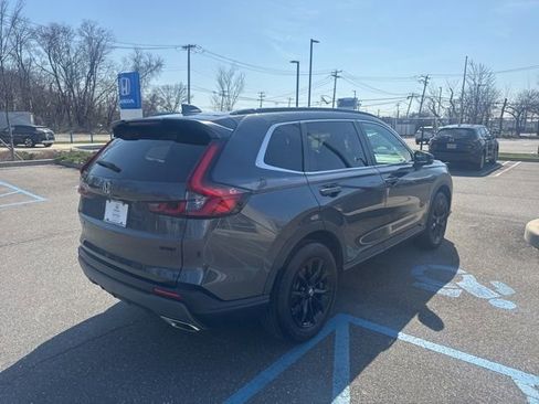 Used 2023 Honda CR-V Sport image 8