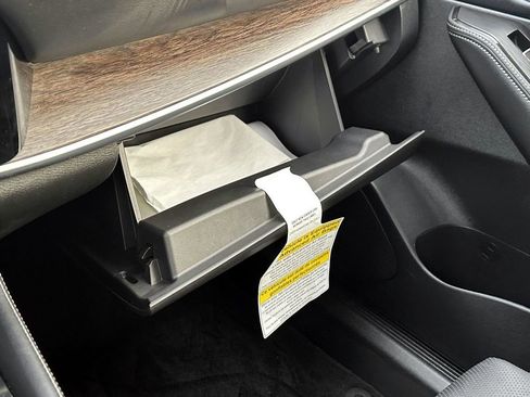 Certified 2025 Nissan Rogue Platinum w/ Tech Package image 37