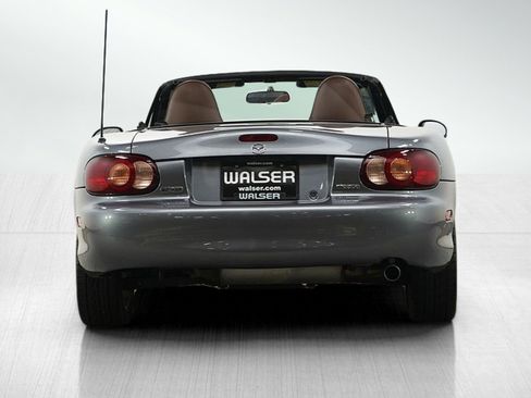 Used 2002 MAZDA MX-5 Miata SE RWD image 5