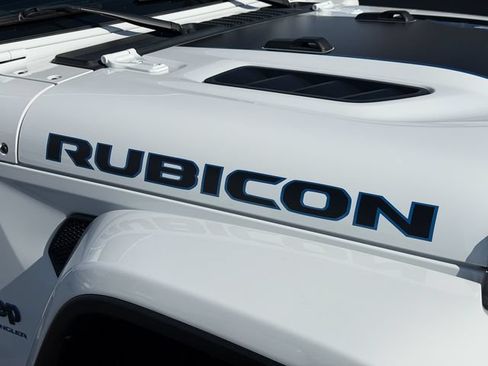Used 2023 Jeep Wrangler Unlimited Rubicon 4xe w/ Cold Weather Group AWD/4WD image 6
