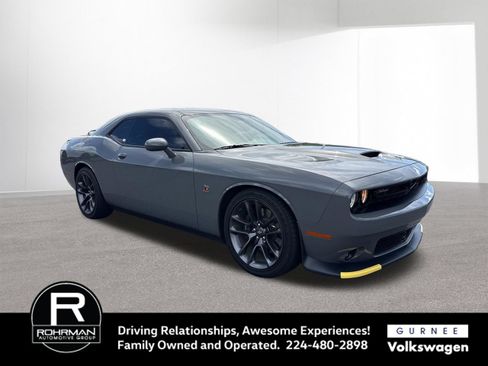 Used 2023 Dodge Challenger R/T Scat Pack w/ Plus Package RWD image 2