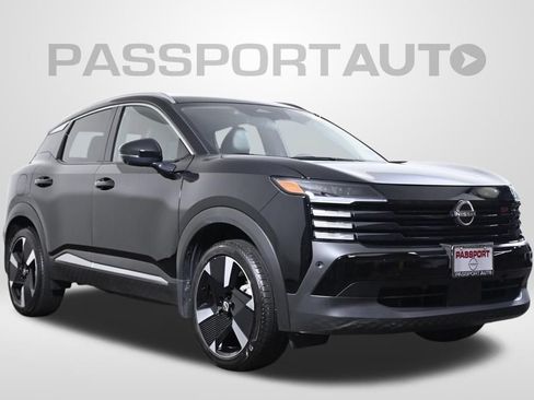 Certified 2025 Nissan Kicks SR AWD/4WD image 4