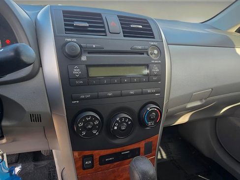 Used 2009 Toyota Corolla XLE image 21