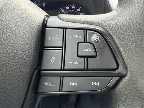 Certified 2024 Toyota Sienna LE w/ LE Plus Package AWD/4WD image 21