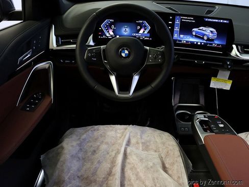Used 2026 BMW X1 xDrive28i image 12