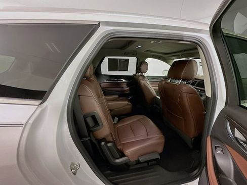 Used 2020 Buick Enclave Avenir w/ Avenir Technology Package image 30