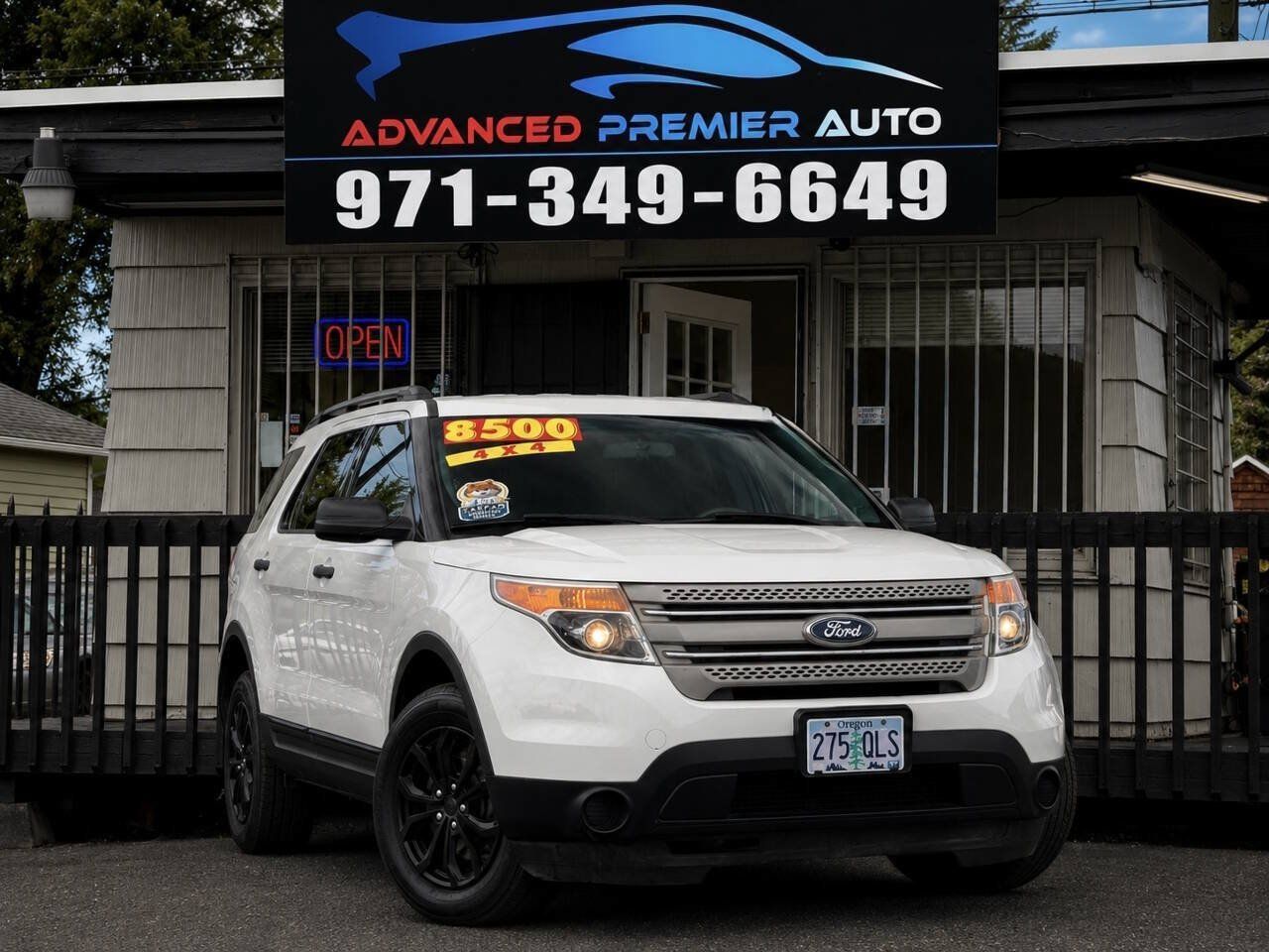 Used 2014 Ford Explorer 4WD image 1