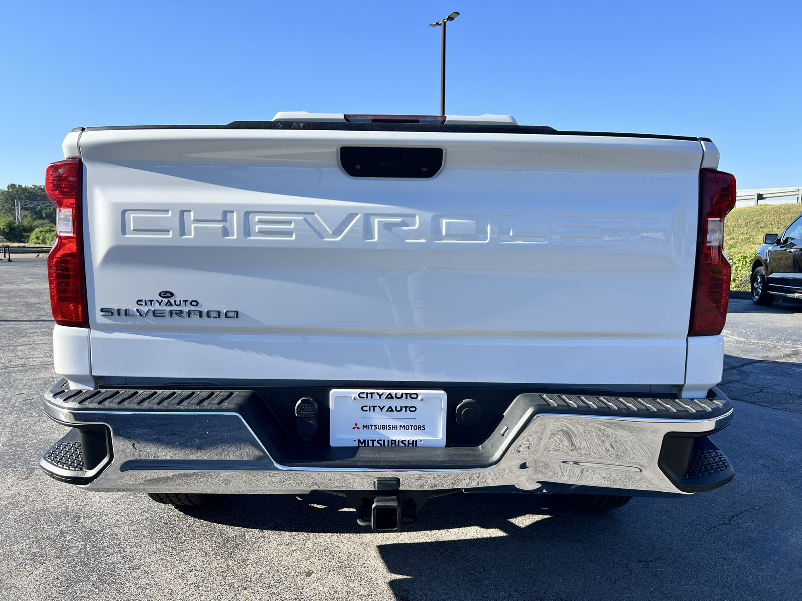 Used 2021 Chevrolet Silverado 1500 LT RWD image 7