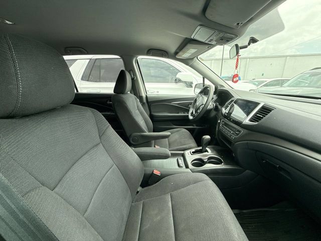 Used 2017 Honda Pilot EX image 11