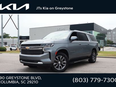 Used 2022 Chevrolet Suburban LT w/ Luxury Package